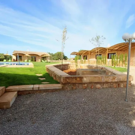 Appartement In Mit Terrasse Und Garten Campos (Mallorca)