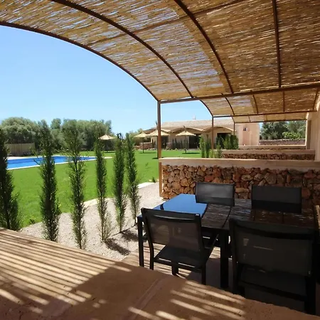 In Mit Terrasse Und Garten * Campos (Mallorca)